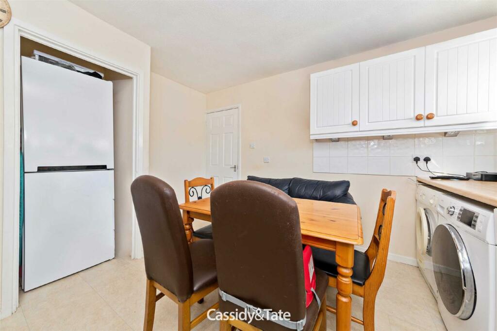 Additional property image - Tennyson Road, Chiswell Green, St Albans