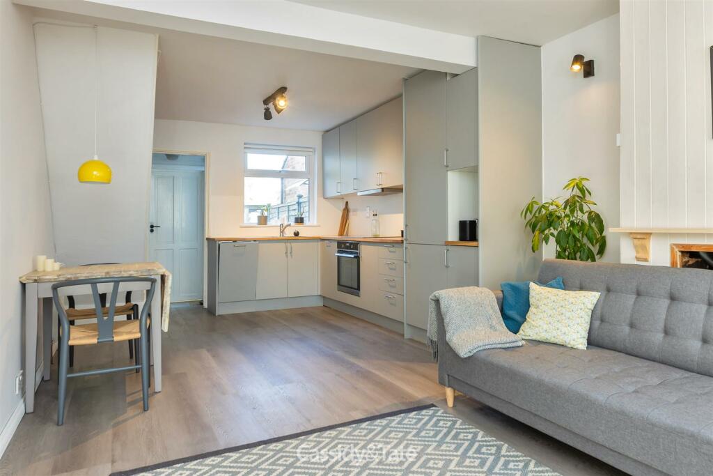 Additional property image - Boundary Road, St. Albans