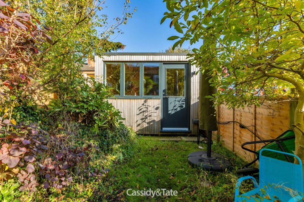Additional property image - Boundary Road, St. Albans