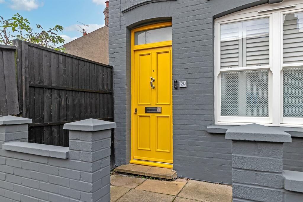 Additional image 5 of Castle Road, St. Albans