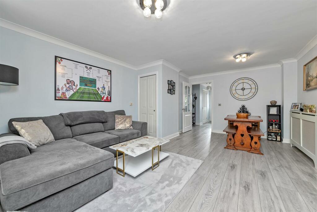 Additional property image - Liberty Walk, St. Albans