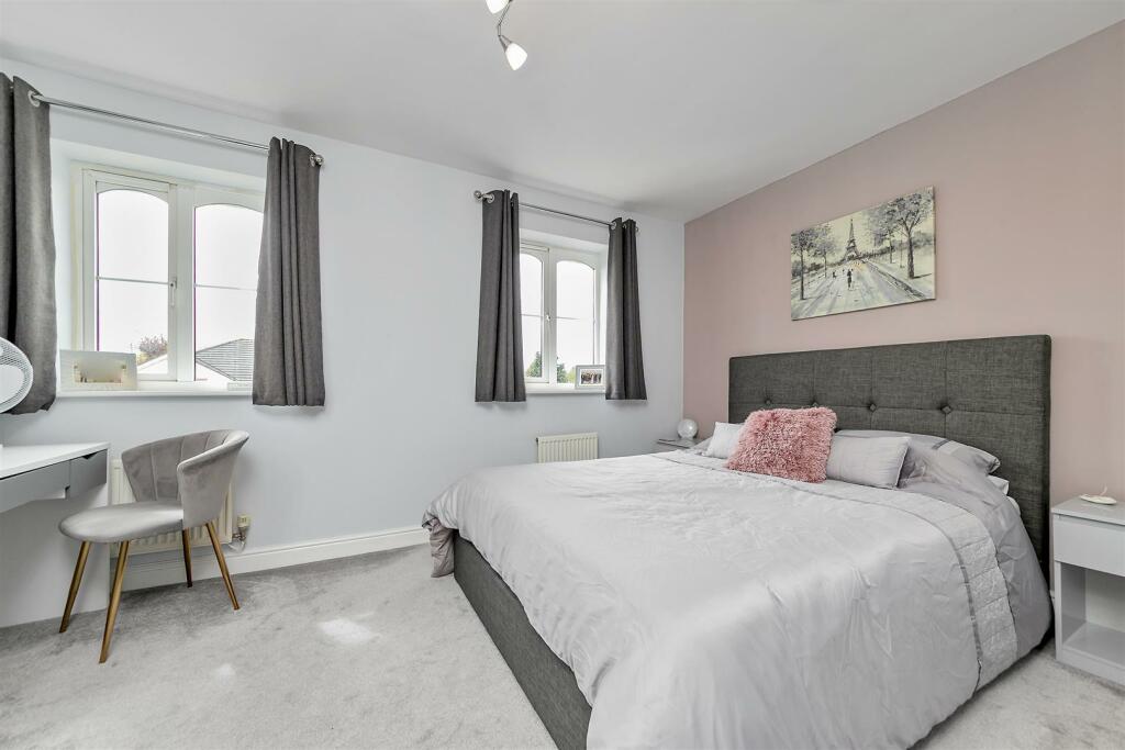 Additional property image - Liberty Walk, St. Albans
