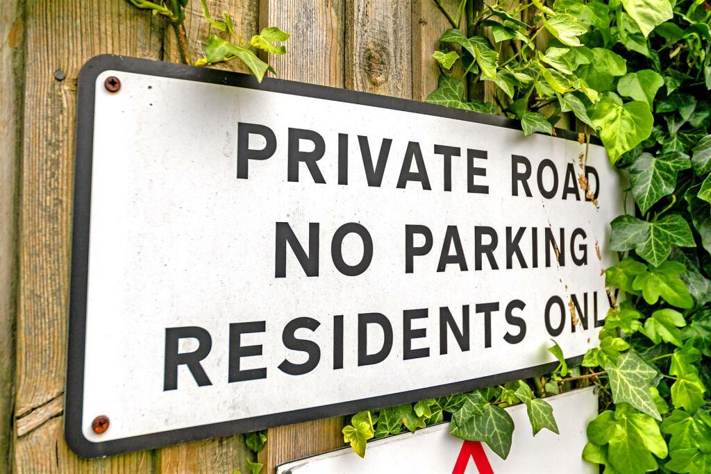Additional property image - Liberty Walk, St. Albans