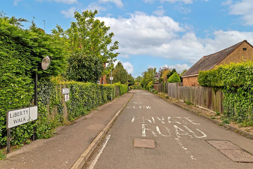 Additional property image - Liberty Walk, St. Albans