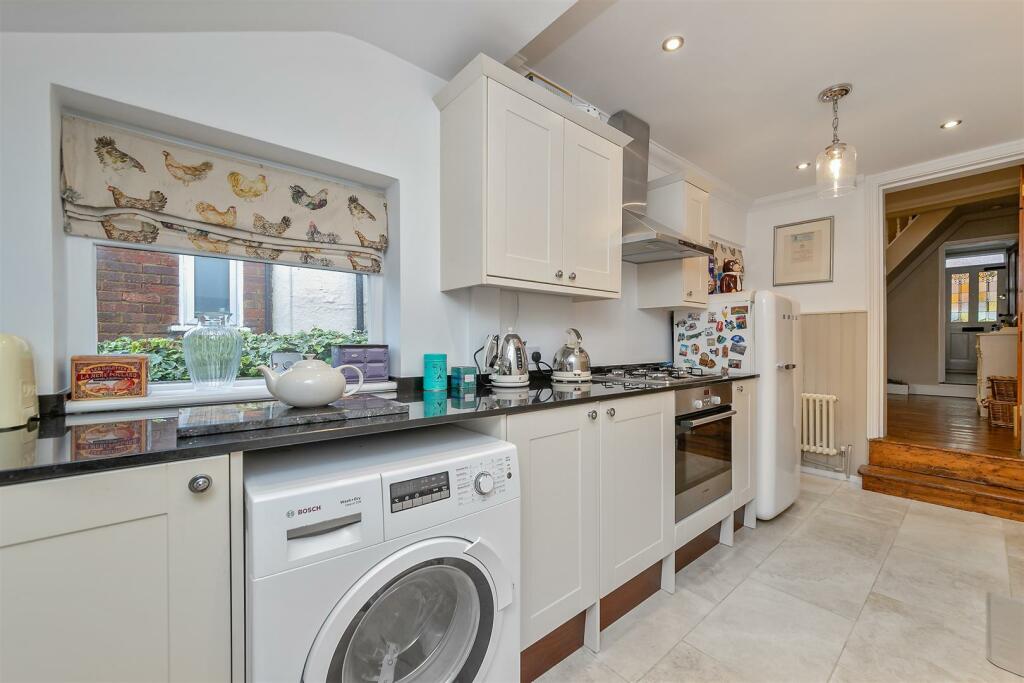 Additional property image - West View Road, St. Albans
