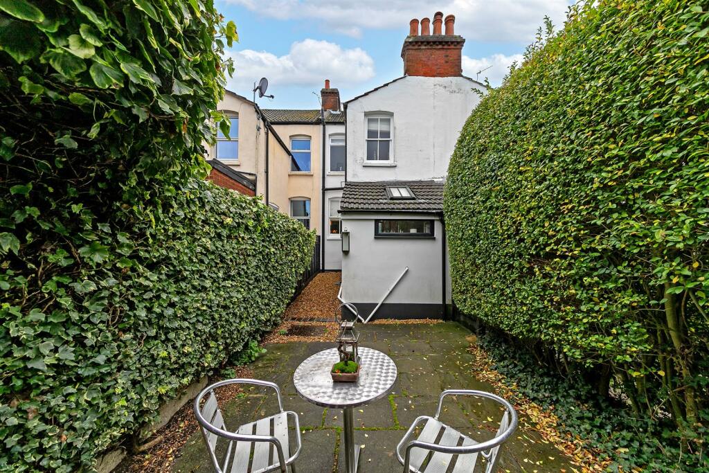 Additional property image - West View Road, St. Albans