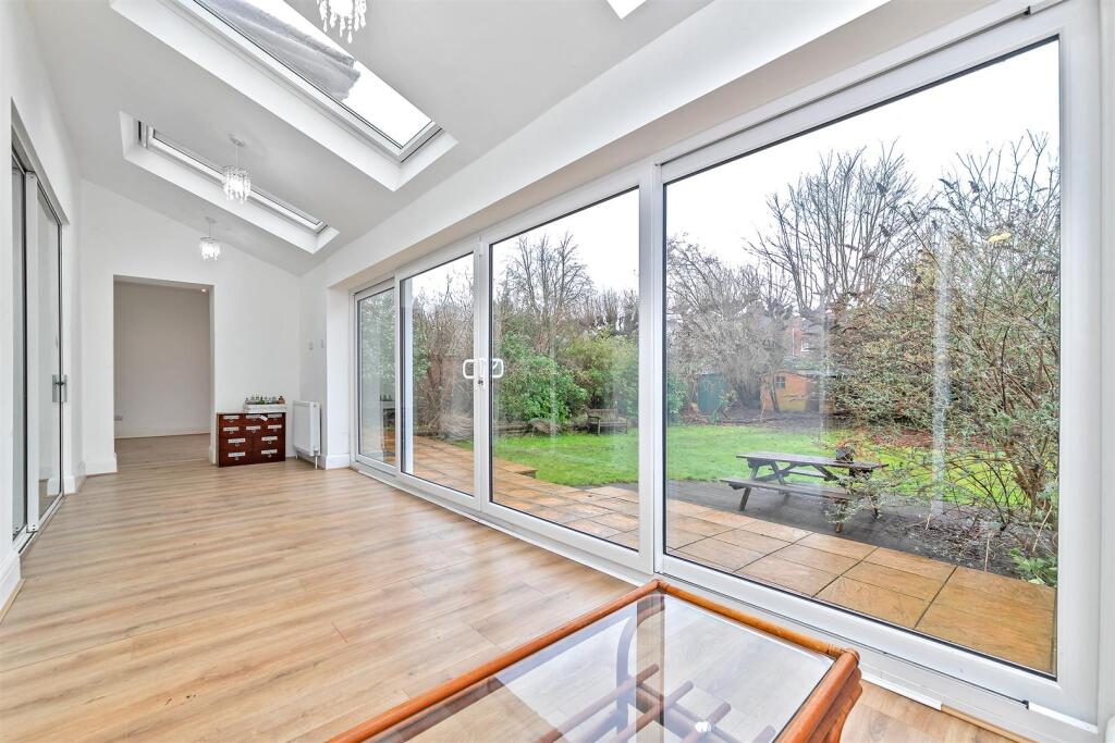 Additional property image - Carlisle Avenue, St. Albans
