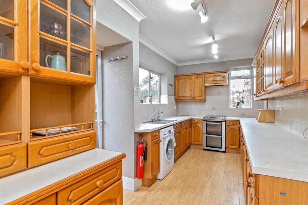 Additional property image - Carlisle Avenue, St. Albans