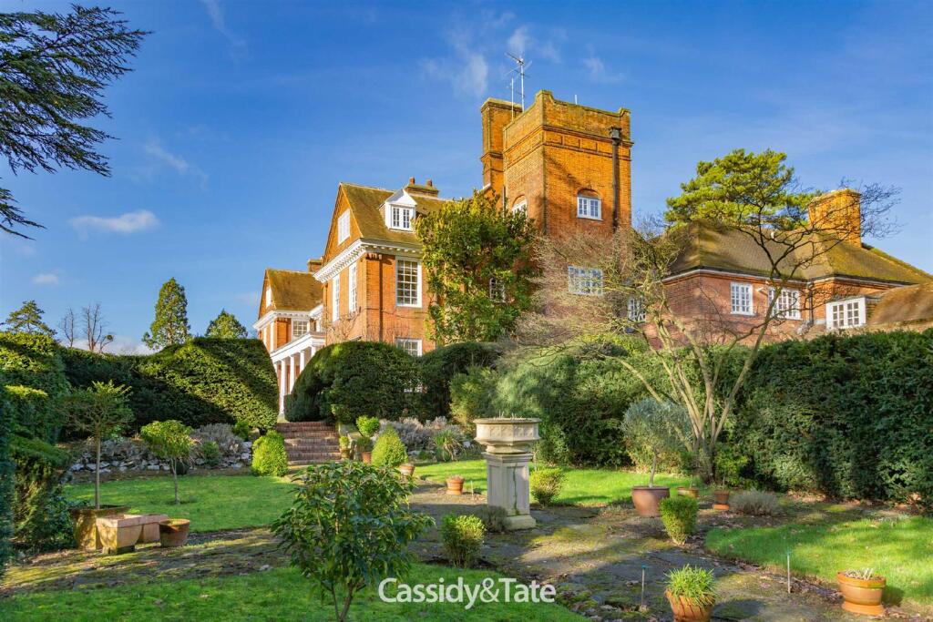 Additional property image - Holwell, Hatfield