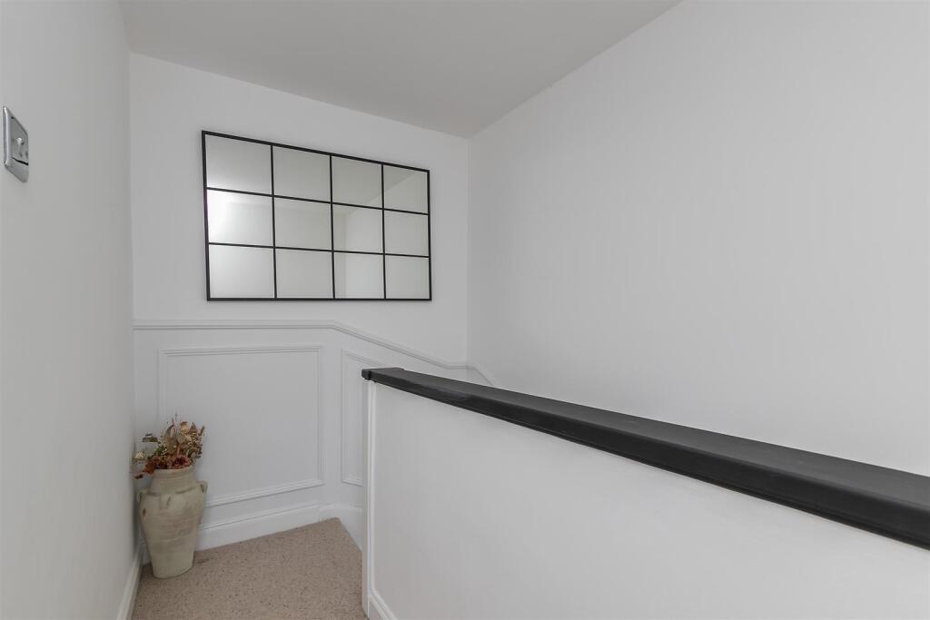 Additional image 14 of Timbercroft, Welwyn Garden City