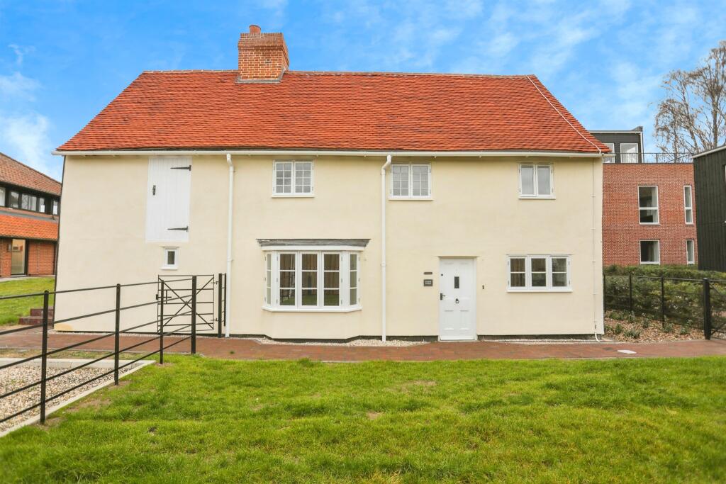 Main image of property: Cosford Cottage, Hadleigh, Ipswich