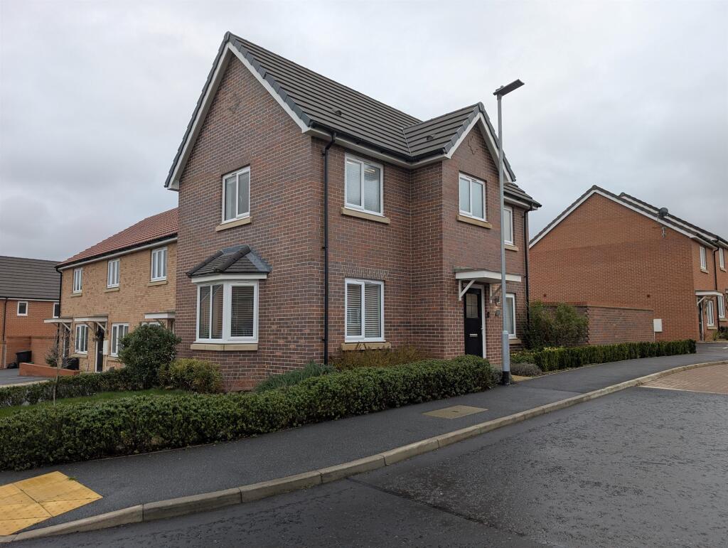 Main image of property: Muntjac Gardens, STOWMARKET