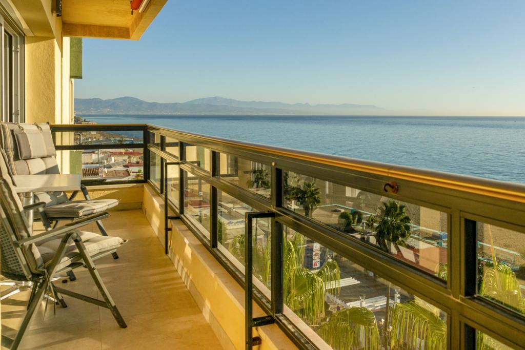 3 bedroom apartment for sale in La Carihuela, Andalucia, Spain