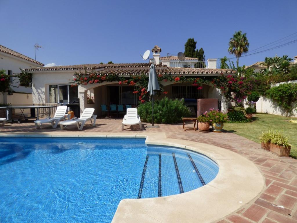 3 bedroom villa for sale in San Pedro De Alcantara, Andalucia, Spain