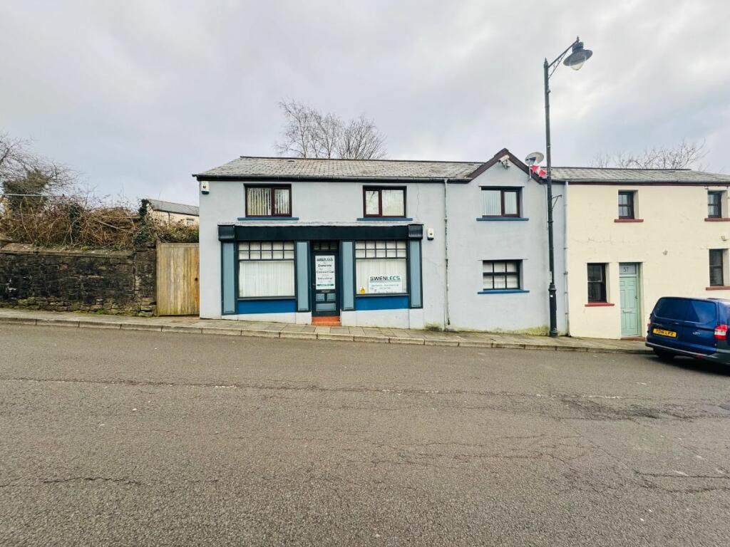 2 bedroom mixed use property for sale in a Broad Street, Blaenavon