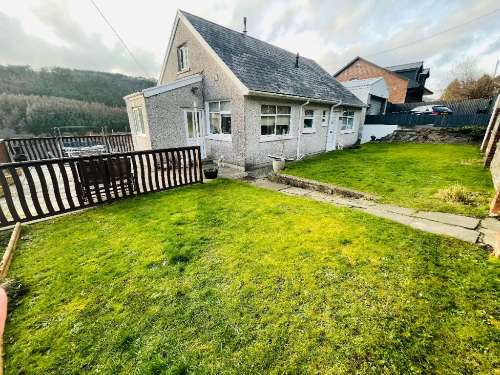 Main image of property: Cheri Lyne, Cwm Farm Road, Six Bells, Abertillery