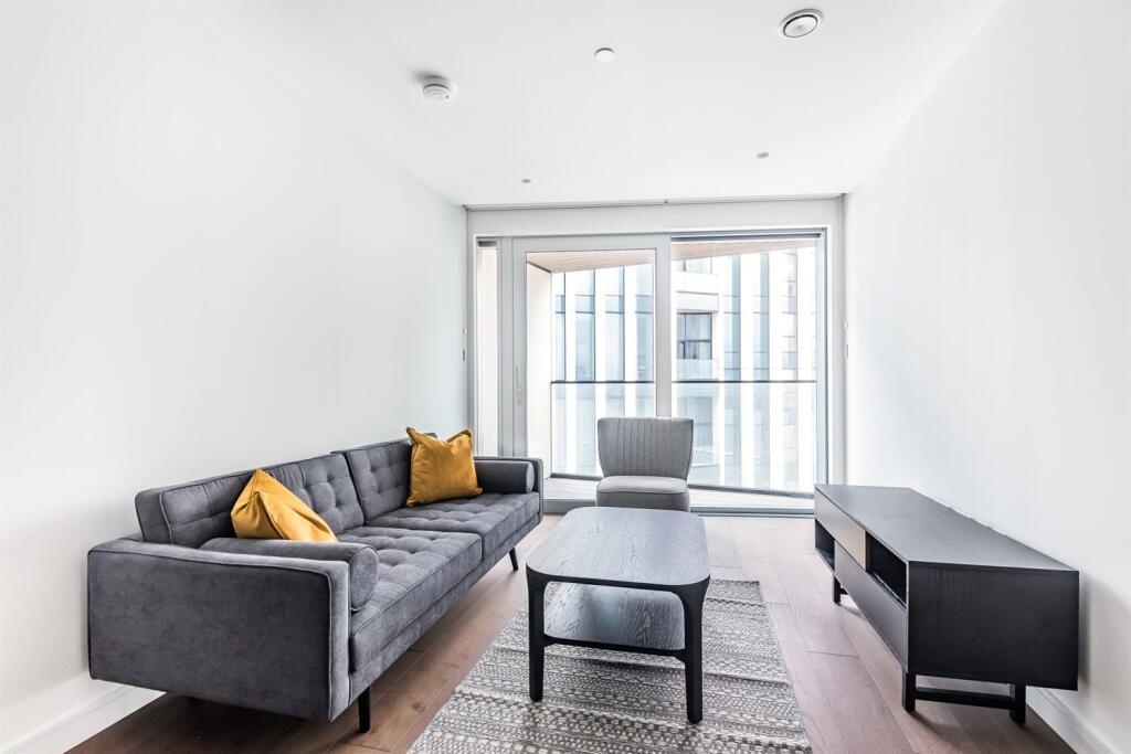 Main image of property: No.5, Upper Riverside, Cutter Lane, Greenwich Peninsula, SE10