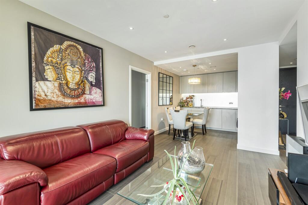 Main image of property: No.1, Upper Riverside, Cutter Lane, Greenwich Peninsula, SE10