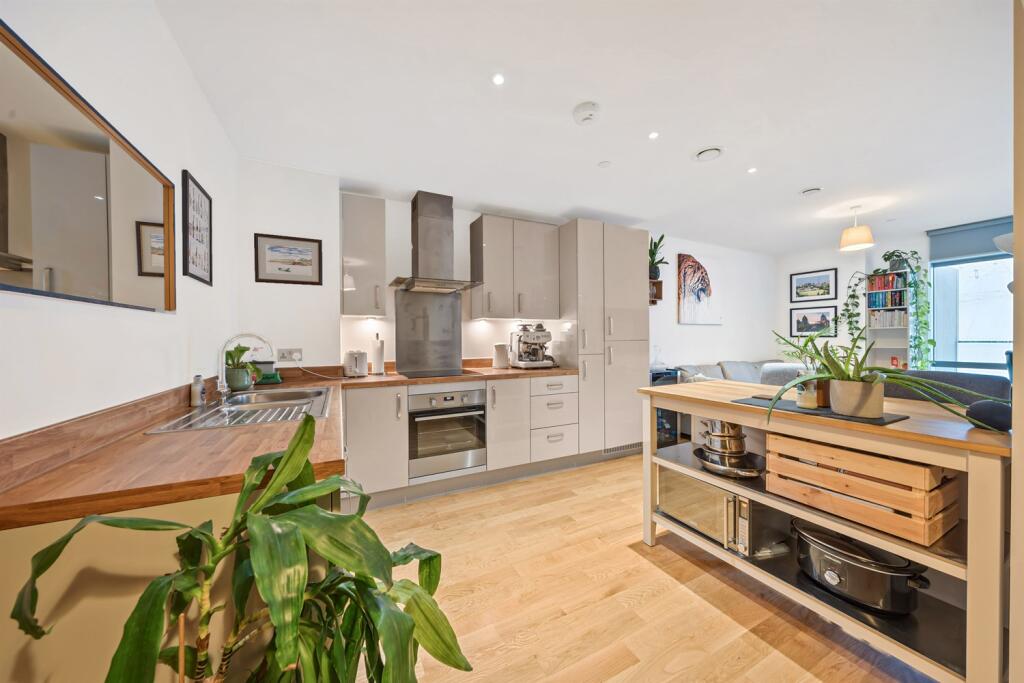 Main image of property: No.1, Upper Riverside, Cutter Lane, Greenwich Peninsula, SE10