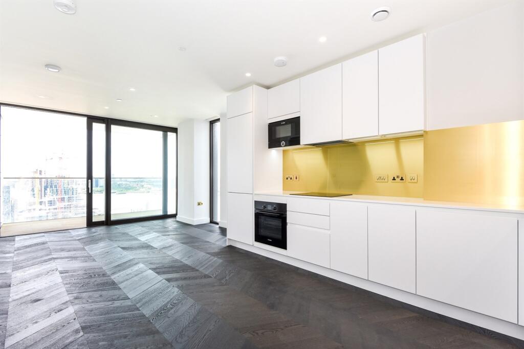 Main image of property: The Waterman, Tidemill Square, Lower Riverside, Greenwich Peninsula, SE10 0UE