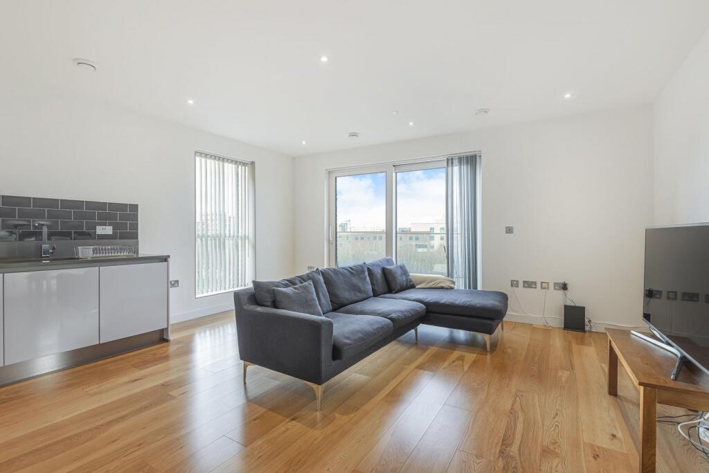 Main image of property: The Moore, East Parkside, Parkside, Greenwich Peninsula, SE10