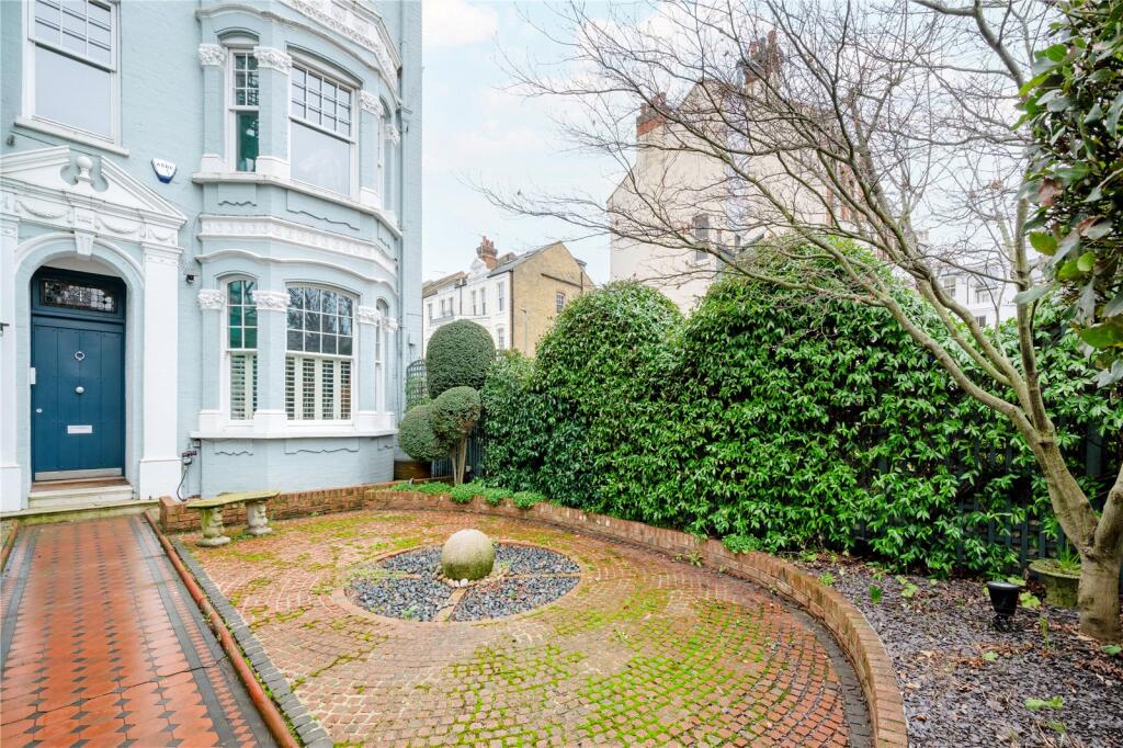 Main image of property: Upper Richmond Road, London