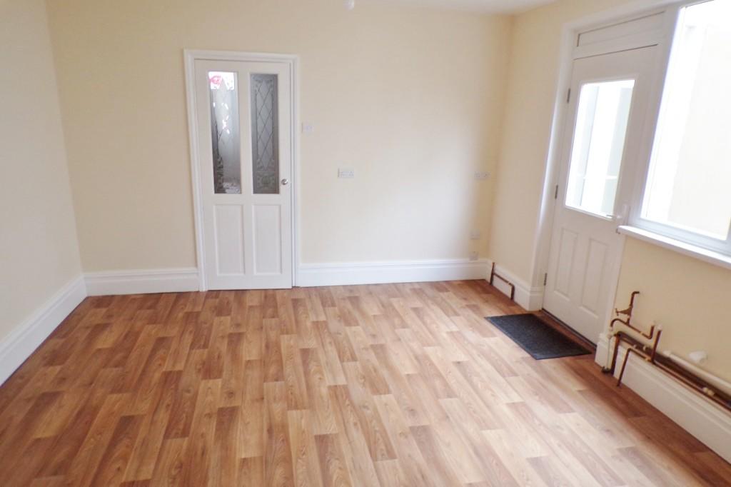 6 bedroom terraced house for sale in Mary Street, Porthcawl, South