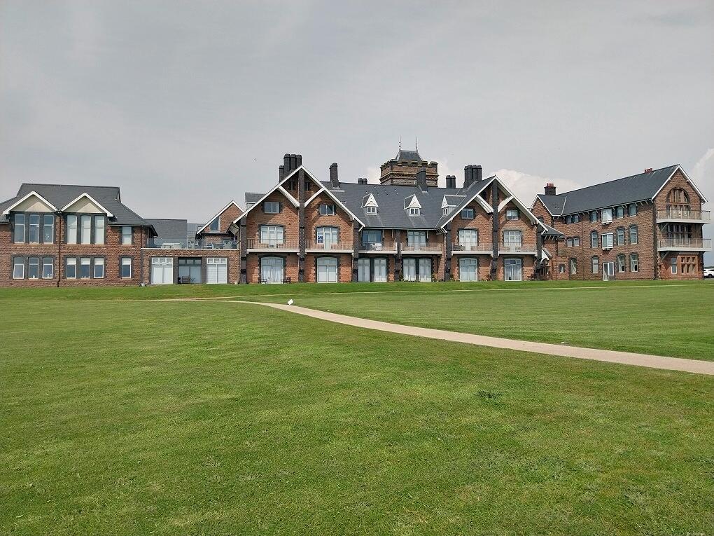 Additional property image - Rest Bay, Porthcawl, Bridgend (County of), CF36