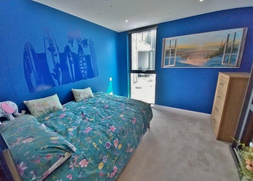 Additional property image - Rest Bay, Porthcawl, Bridgend (County of), CF36