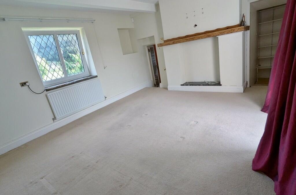 Additional property image - Wigfach House, Wigfach, Llaleston, CF32 0NH