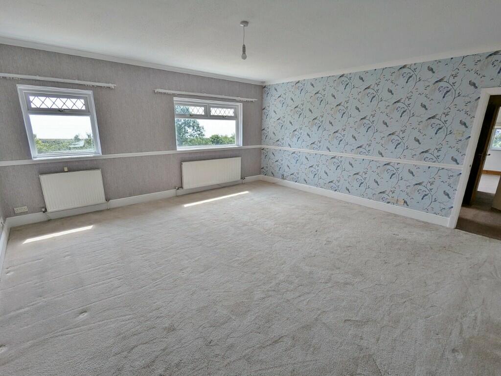 Additional property image - Wigfach House, Wigfach, Llaleston, CF32 0NH