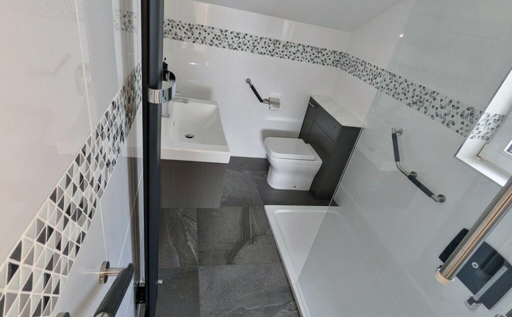 Additional property image - Wigfach House, Wigfach, Llaleston, CF32 0NH