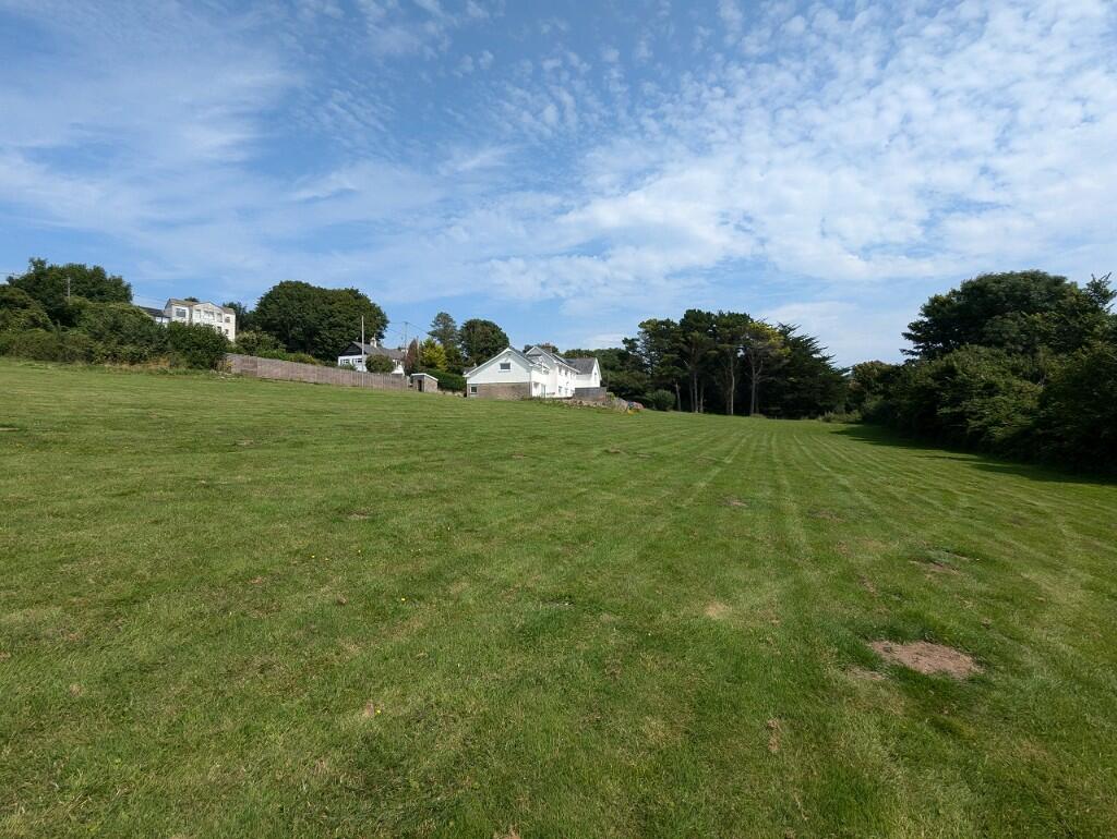 Additional property image - Wigfach House, Wigfach, Llaleston, CF32 0NH