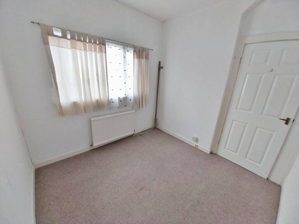 Additional property image - Well Street, Porthcawl, Bridgend (County of), CF36