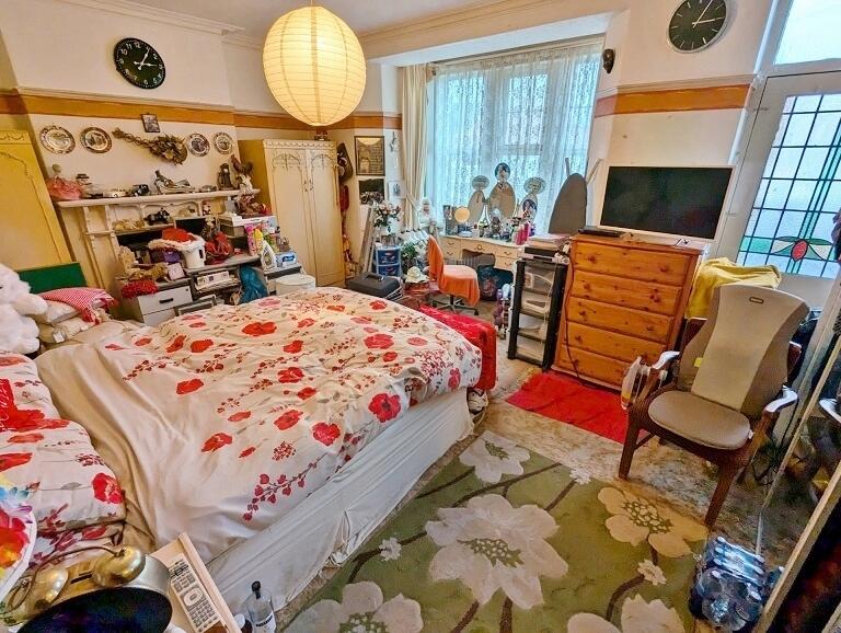 Additional property image - New Road, Porthcawl, South Glamorgan, Bridgend (County of), CF36