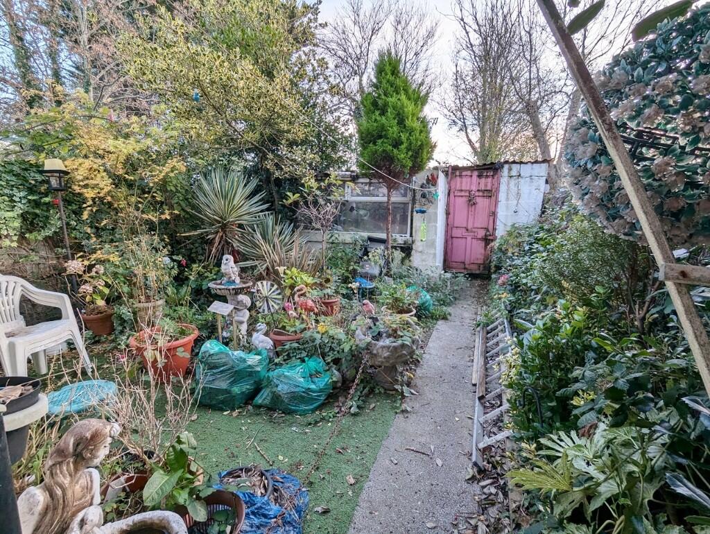 Additional property image - New Road, Porthcawl, South Glamorgan, Bridgend (County of), CF36