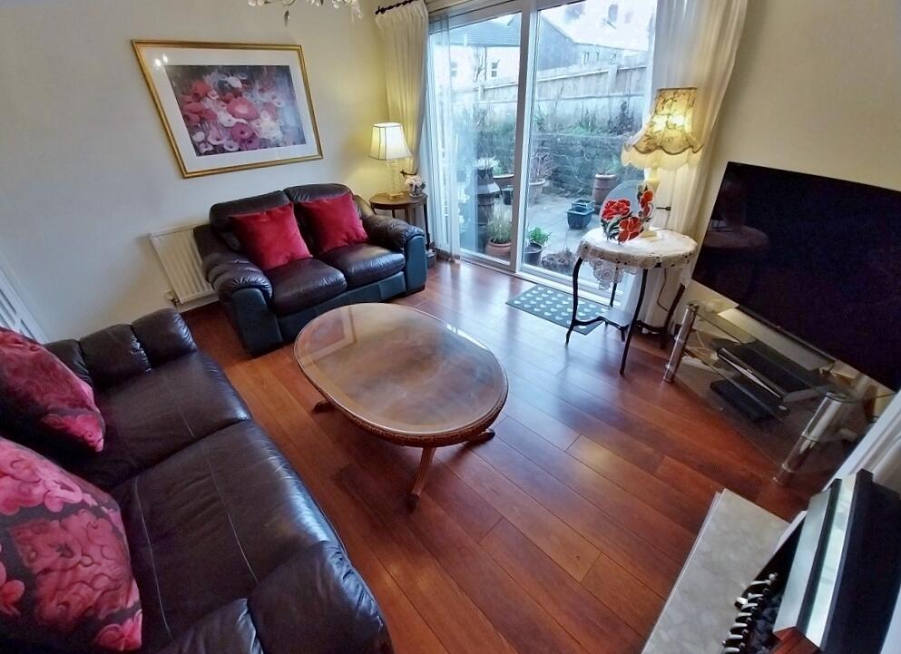 Additional property image - Heol-y-parc, CF33