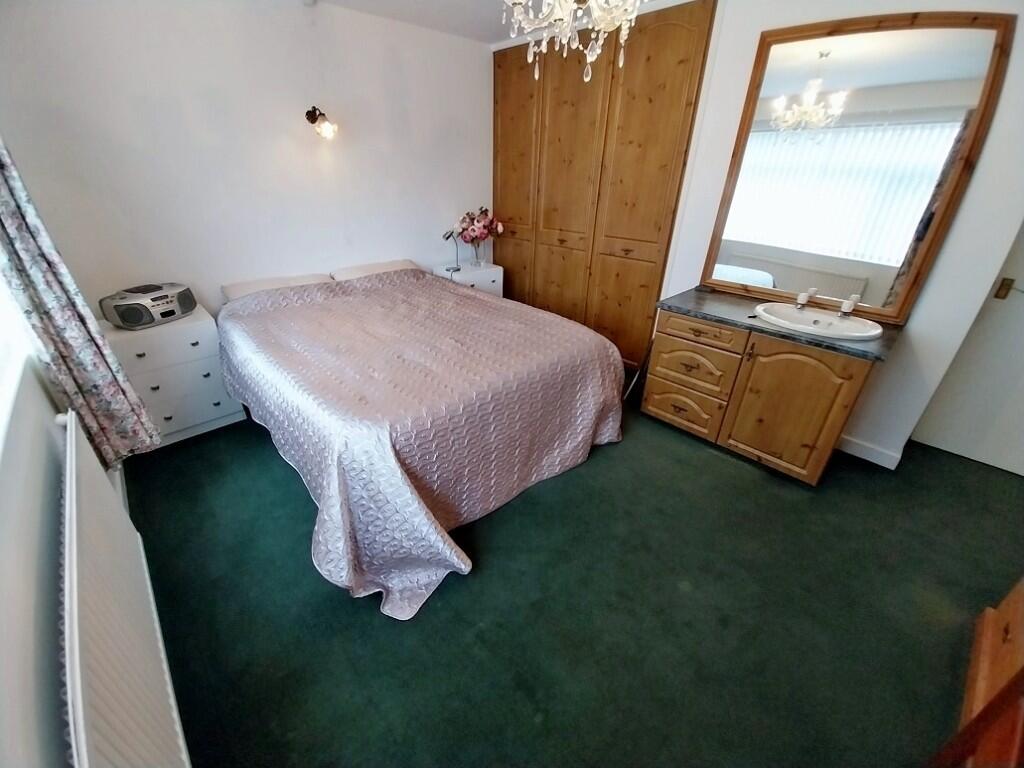 Additional property image - Heol-y-parc, CF33