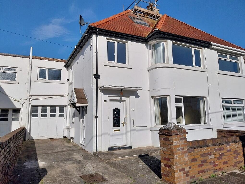 Main image of property: New Road, Porthcawl, Bridgend (County of), CF36