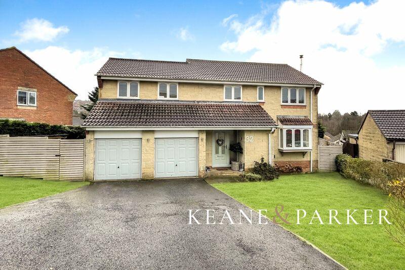 5 bedroom detached house for sale in Compass Drive, Plympton, PL7