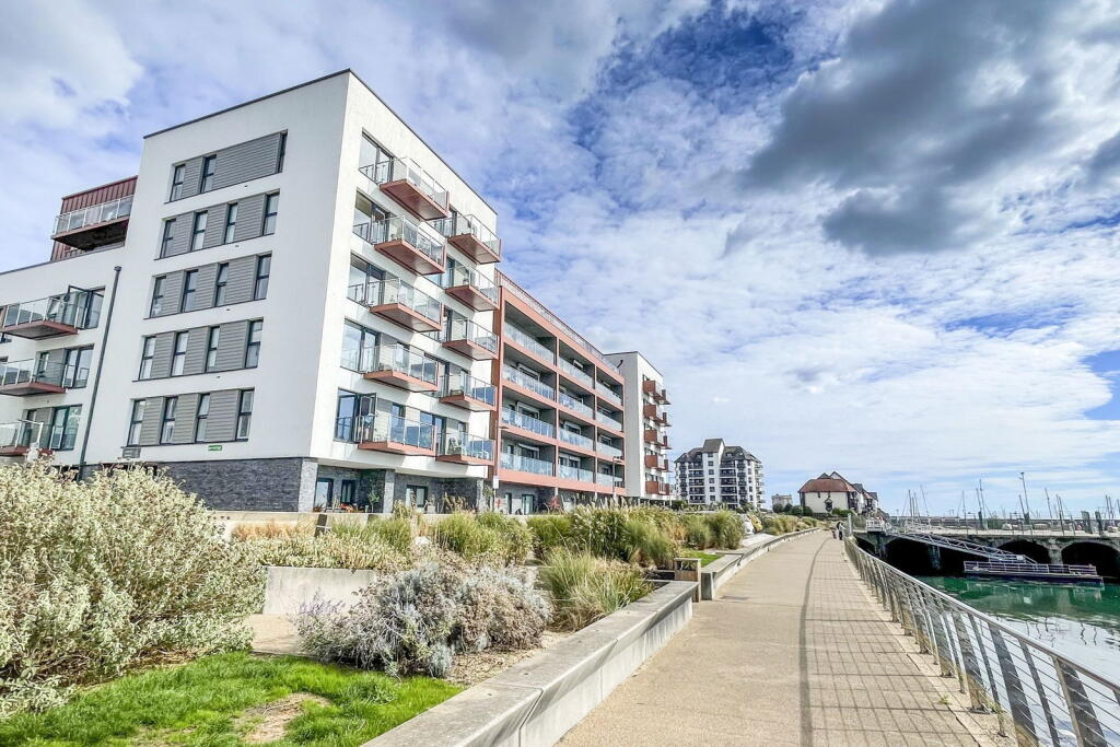 Main image of property: 2 Trinity Street,Millbay,Plymouth,Devon,PL1 3GG