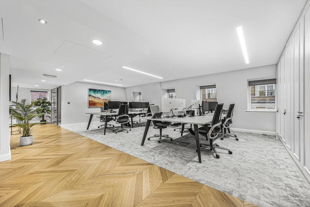 Main image of property: 30 Bedford Street, London, WC2E 9ED