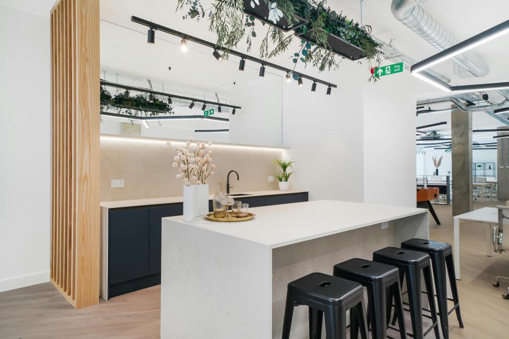 Suite 3 28 Rochester Place  YsAIBHchzxt30FyuYuue.jpg