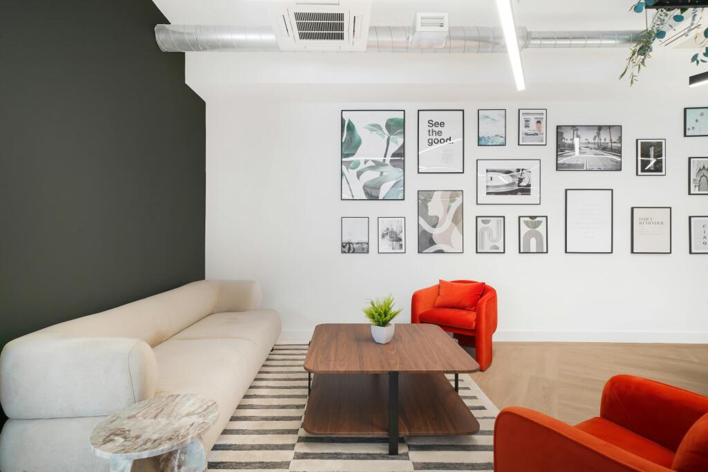 Suite 3 28 Rochester Place  9BFzSmr19T5I8RWqlom7.jpg