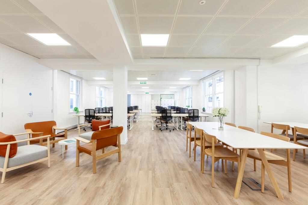 1921 Great Portland Street  3rd Floor 09.jpg