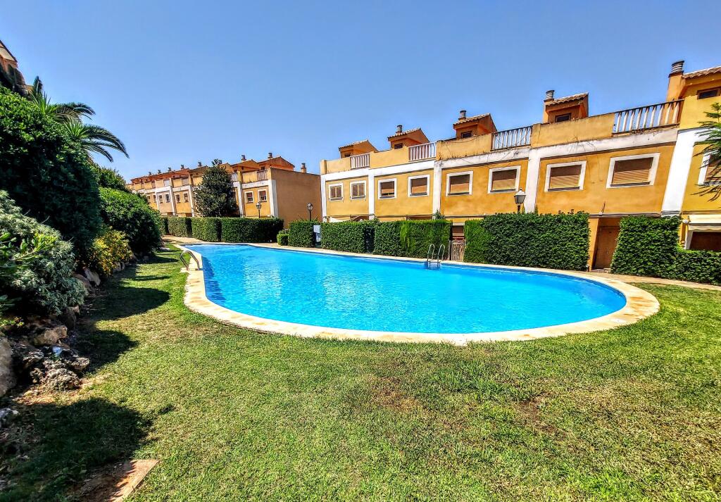 Main image of property: Valencia, Valencia, Chiva