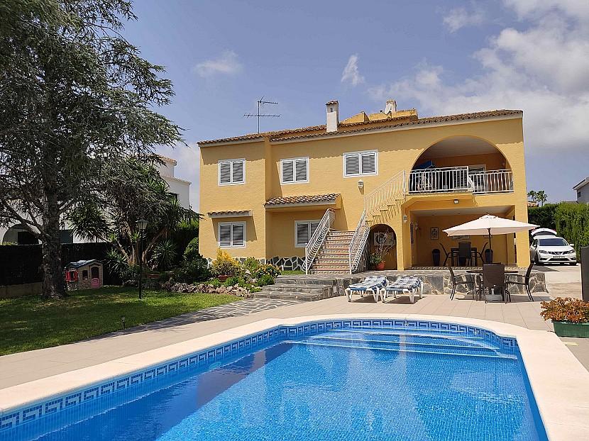 4 bedroom villa for sale in Valencia, Valencia, Picassent, Spain