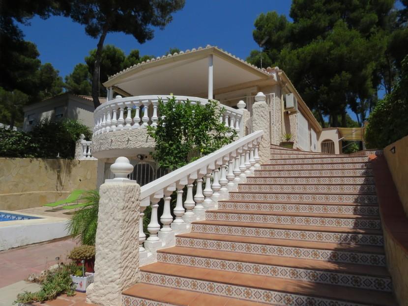 3 bedroom villa for sale in Valencia, Valencia, Chiva, Spain