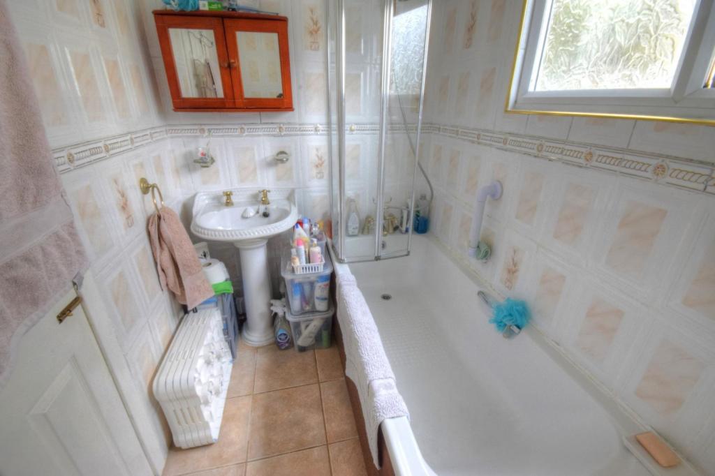 3 bedroom house for sale in Church Hill, Reighton, Filey, YO14