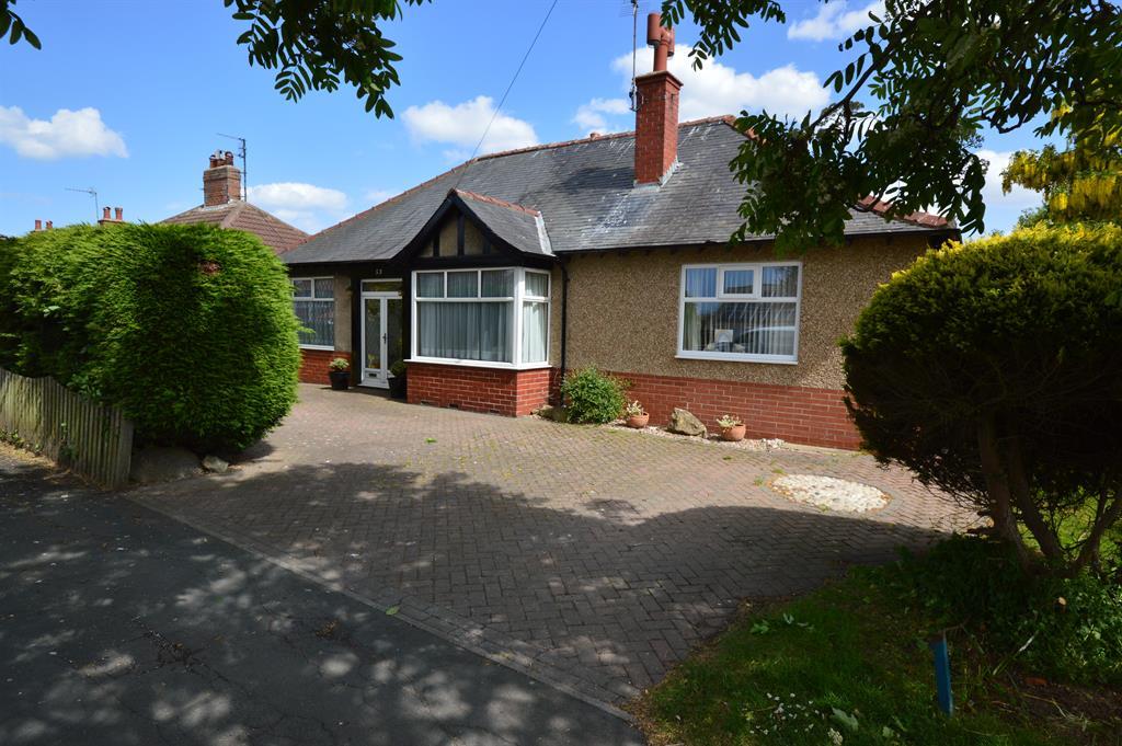 3 bedroom detached bungalow for sale in Muston Road, Filey, YO14 0AJ, YO14